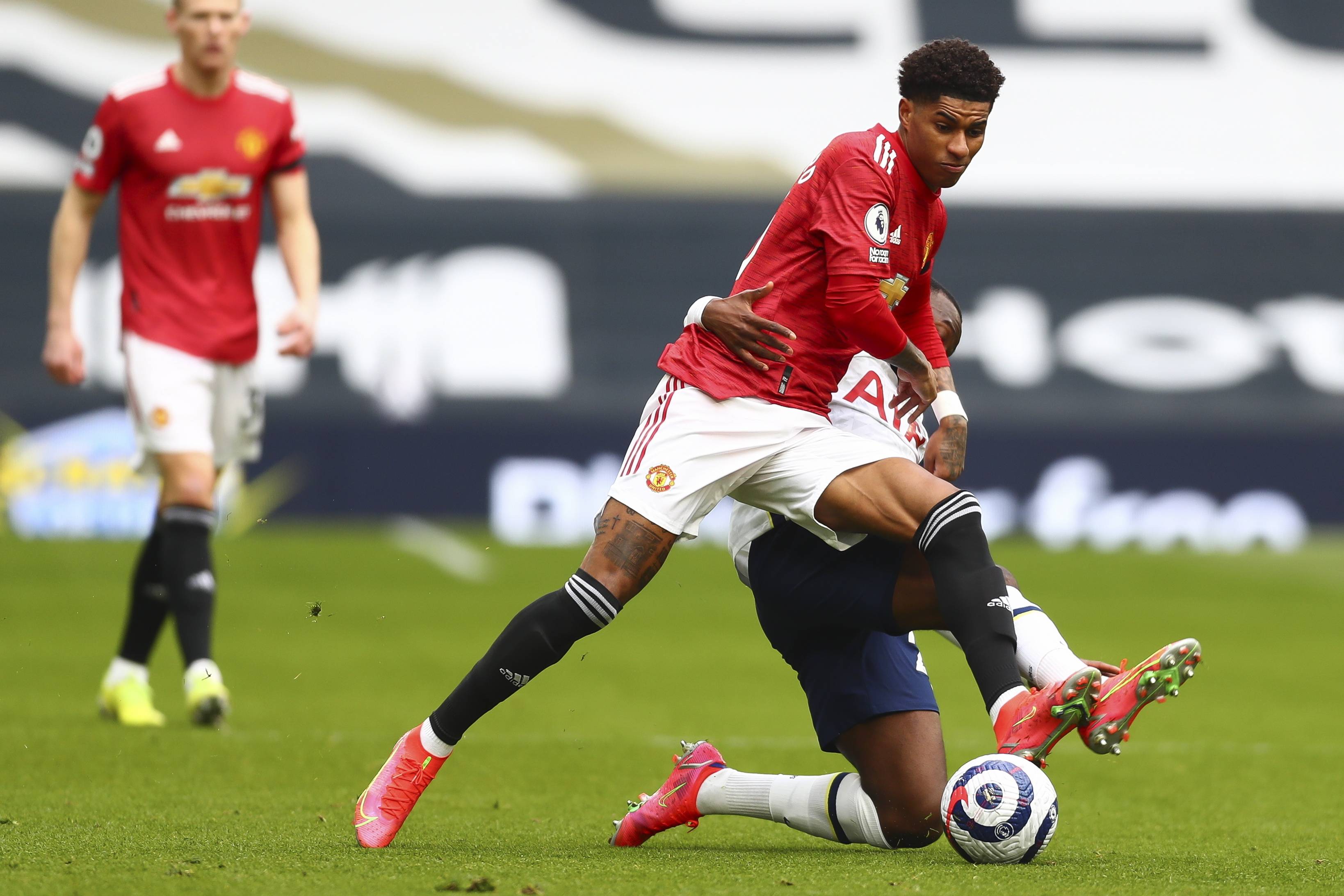 如莫德里奇 如莫德里奇